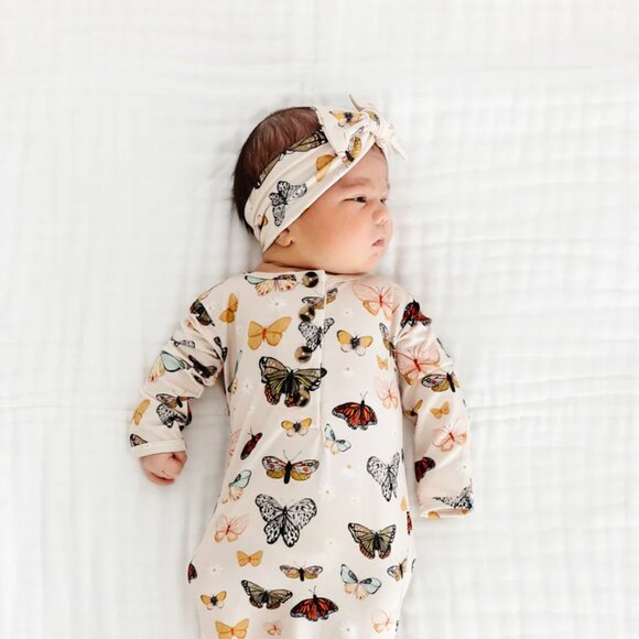 Lou Lou & Company AMELIA NEWBORN HEADBAND GOWN BUNDLE - Picture 2 of 9